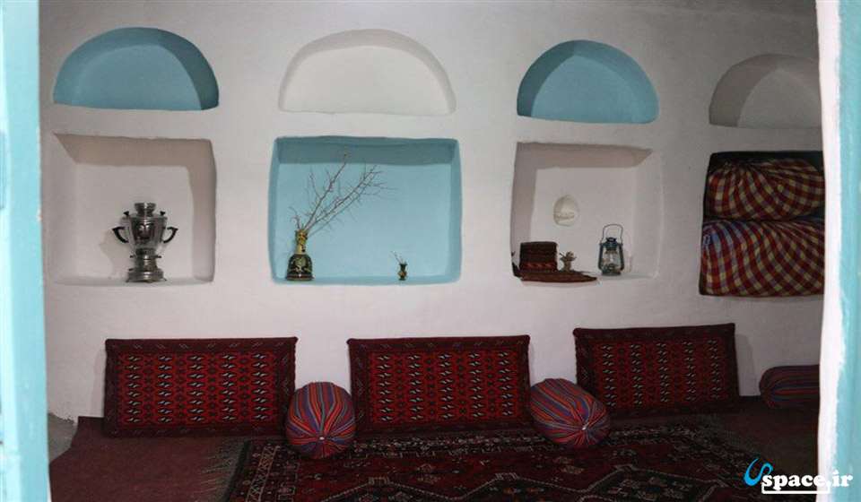 اقامتگاه بوم گردی پسینا-روستای شستکان فسا استان فارس-نمای اتاق